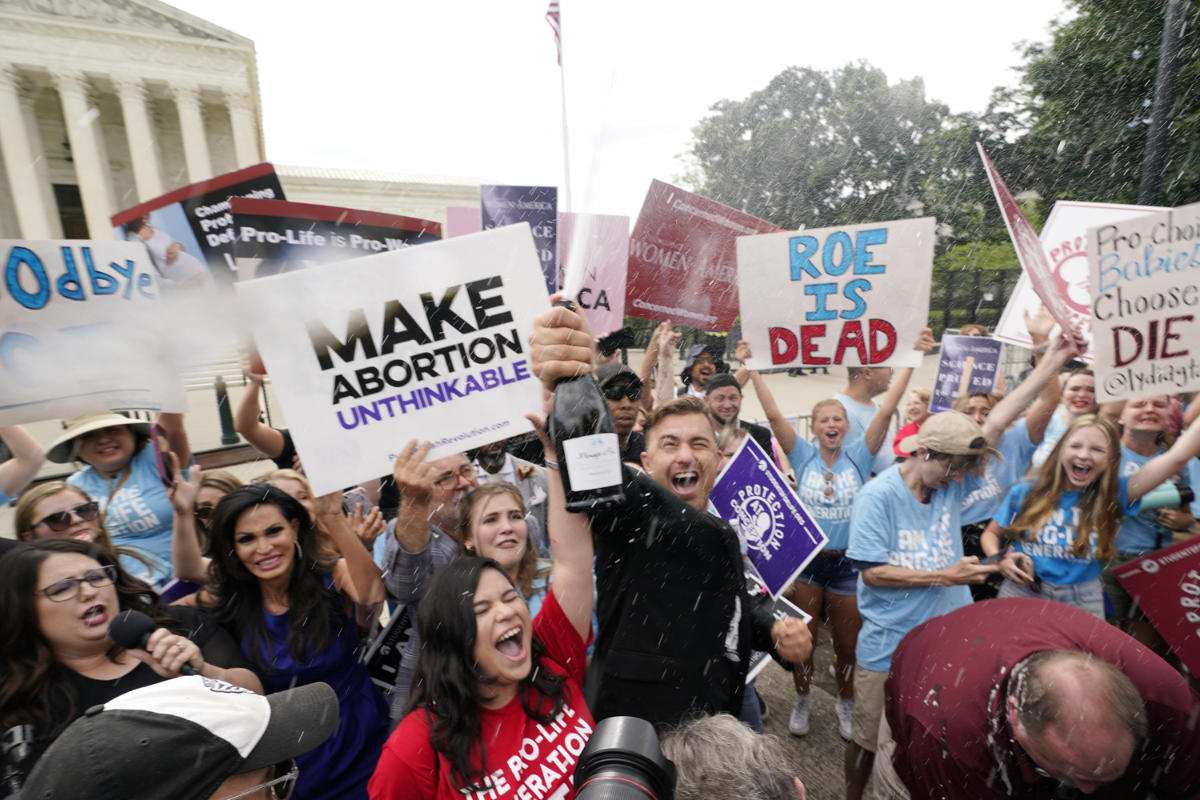 Court Ruling Spurs Texas Organizations To Resume Out Of State Abortion Funding