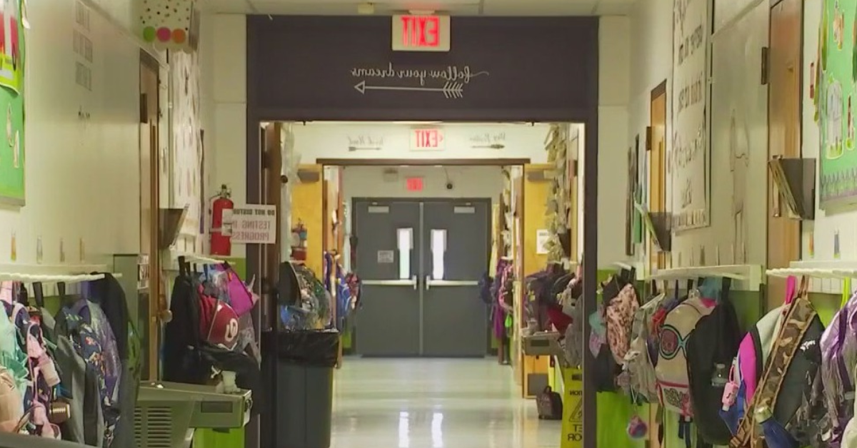 School Voucher Bill Hearing Draws Hundreds To Texas House